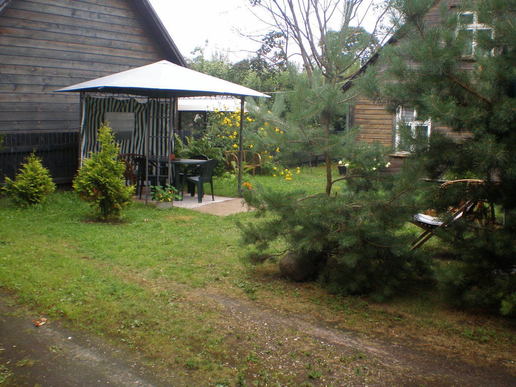 Jannseni Accommodation Pärnu Exterior photo
